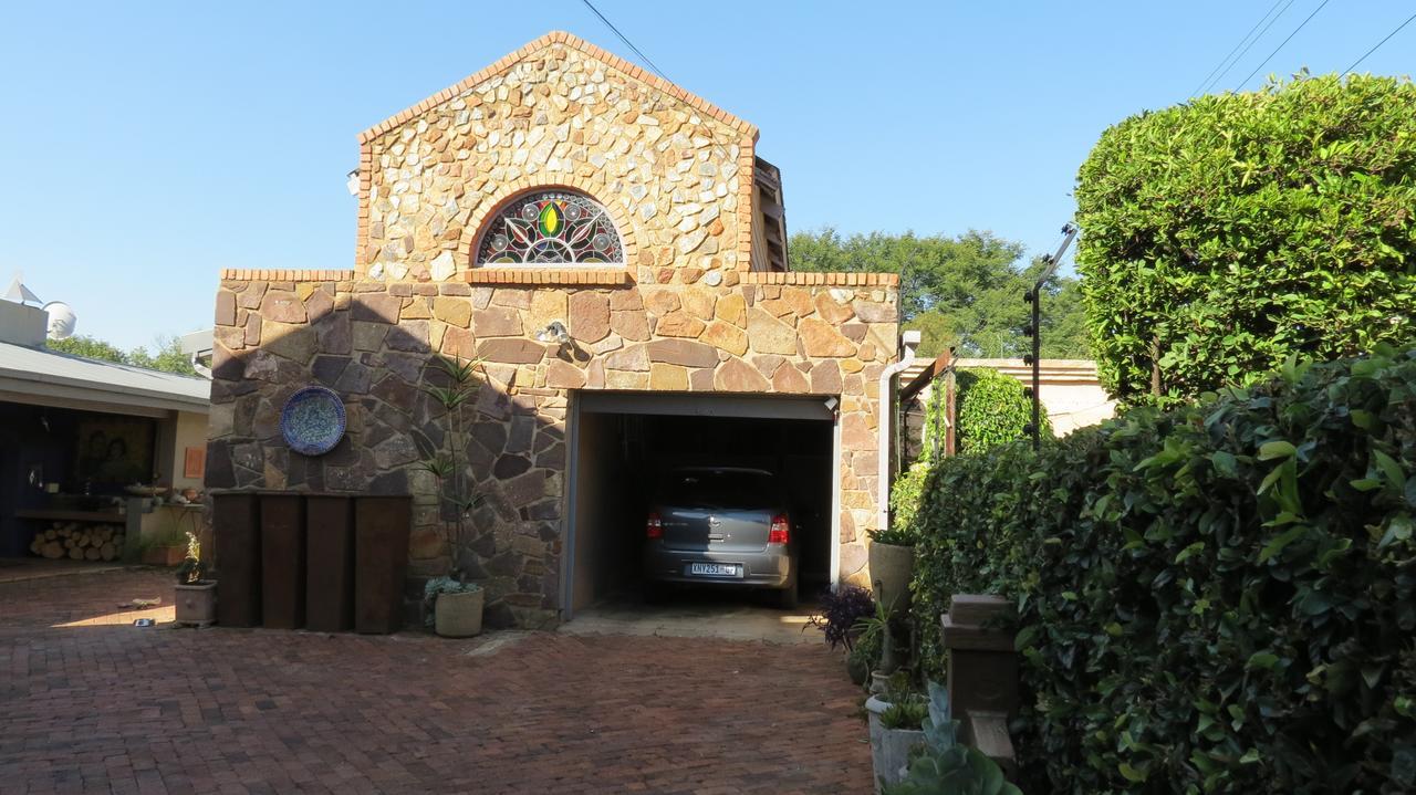 The Sculpture Yard 1 Διαμέρισμα Pretoria-Noord Εξωτερικό φωτογραφία
